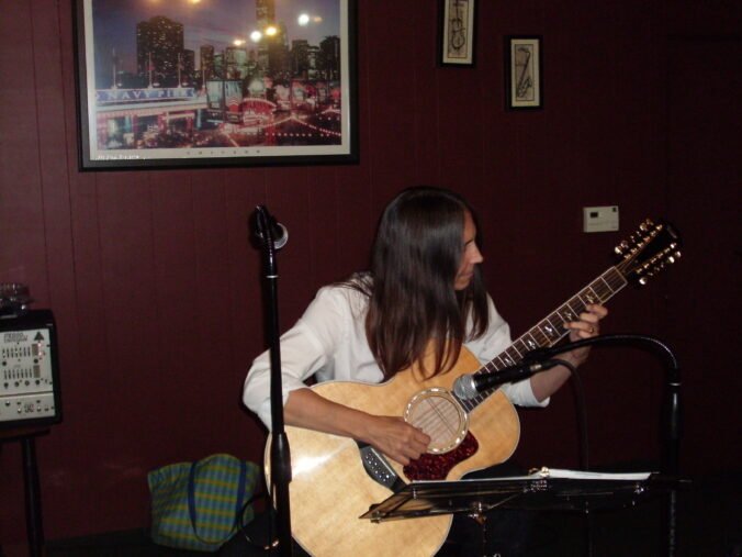 Me&Gracie at IN CoffeeshopConcert 2010